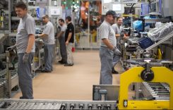 Daimler a inaugurat o nouă unitate de producție la Cugir