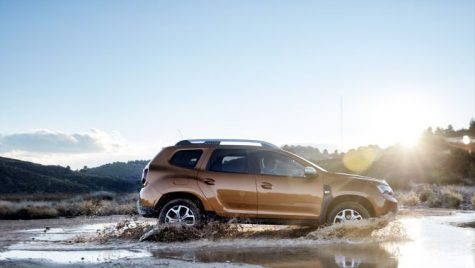Dacia Duster defilează. SUV-urile în creștere, motoarele diesel în cădere liberă în Europa