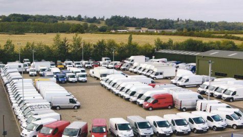 Creștere de 5% la înmatriculările de vehicule comerciale noi în UE în februarie