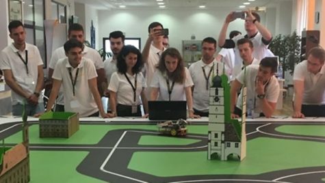 Vehicule autonome create de studenţi români, la Continental Technical Competition