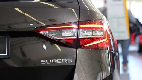 Sindicatele Skoda se opun mutării producţiei modelului Superb în Germania
