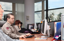 Renault a investit în aproape 9 milioane de ore pentru formarea angajaţilor Renault a investit în aproape 9 milioane de ore pentru formarea angajaţilor