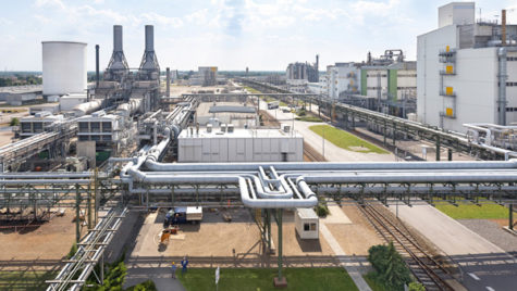 O nouă investiţie BASF pentru susţinerea producţiei de vehicule electrice