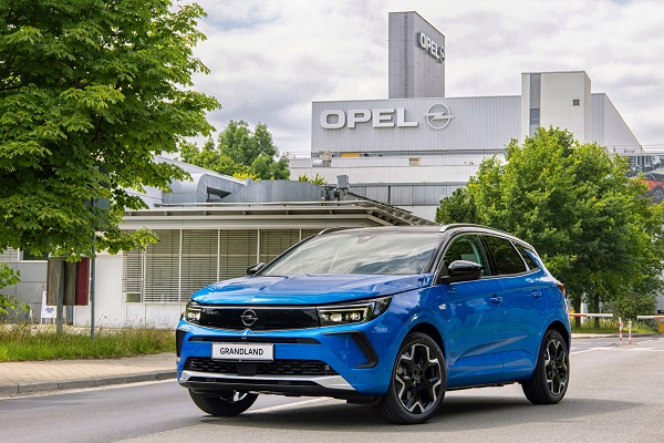 Stellantis va produce un vehicul electric la fabrica din Germania, succesorul lui Opel Grandland